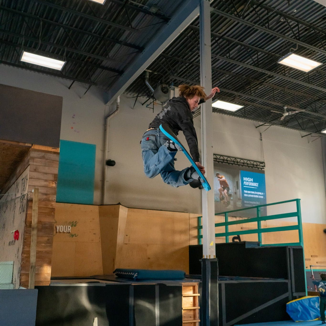 Tramp Board Essentials - TrainingBoard from Snowboard Addiction
